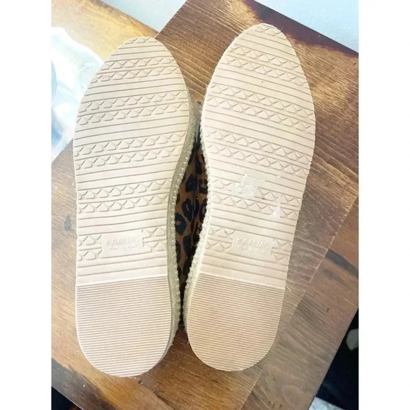 KAANAS La Jolla Calf Hair Slide In - Picture 8 of 8